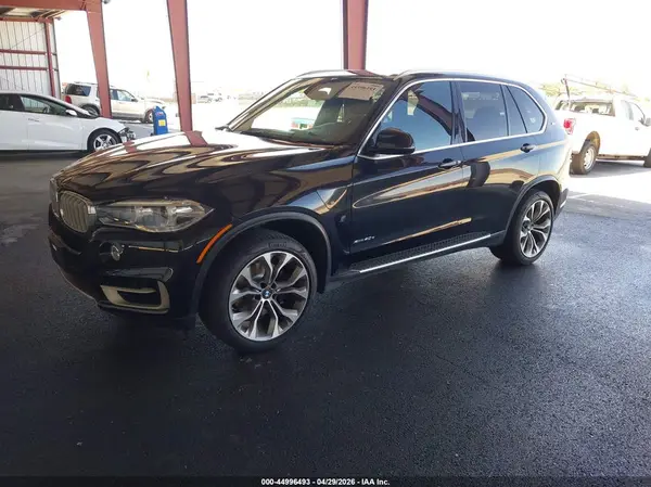 5UXKT0C53J0W01197 2018 BMW X5 - Image 2