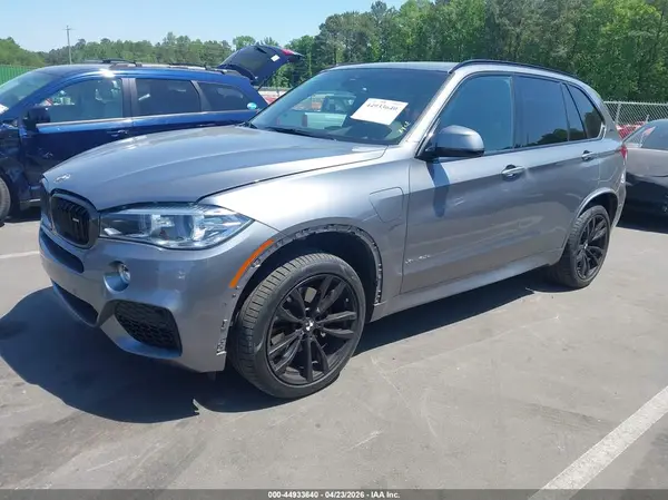 5UXKT0C53J0W01281 2018 BMW X5 - Image 2