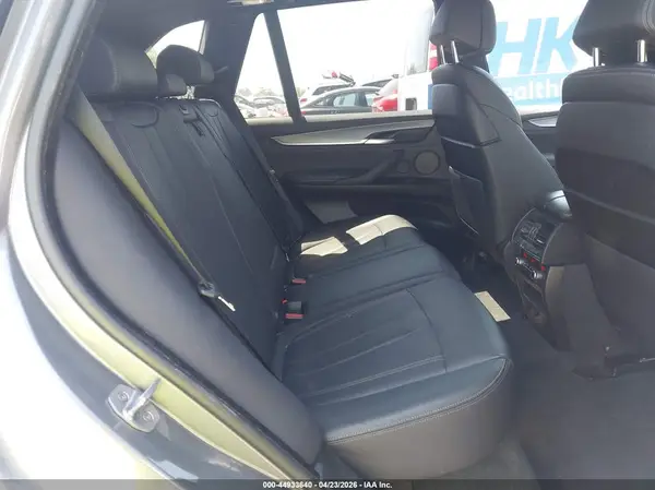 5UXKT0C53J0W01281 2018 BMW X5 - Image 8
