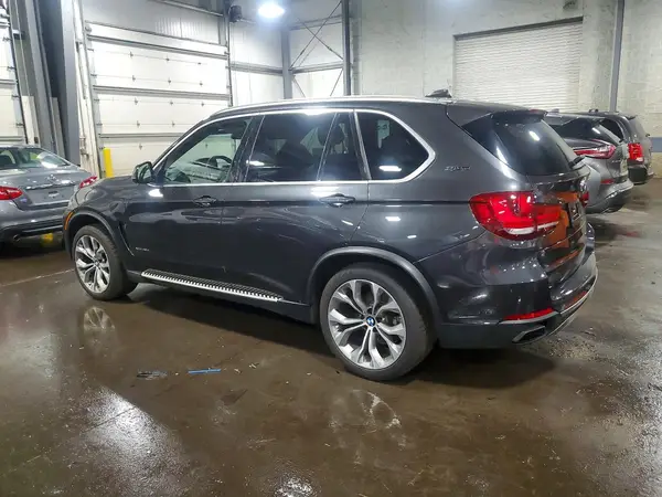5UXKT0C53J0W01989 2018 BMW X5 - Image 2