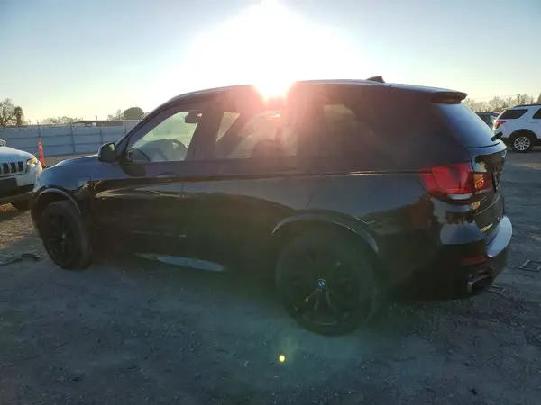5UXKT0C53J0W02446 2018 BMW X5 - Image 2