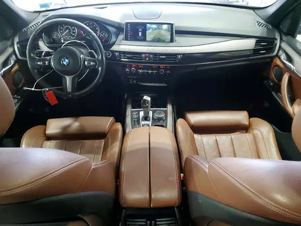 5UXKT0C53J0W03659 2018 BMW X5 - Image 8