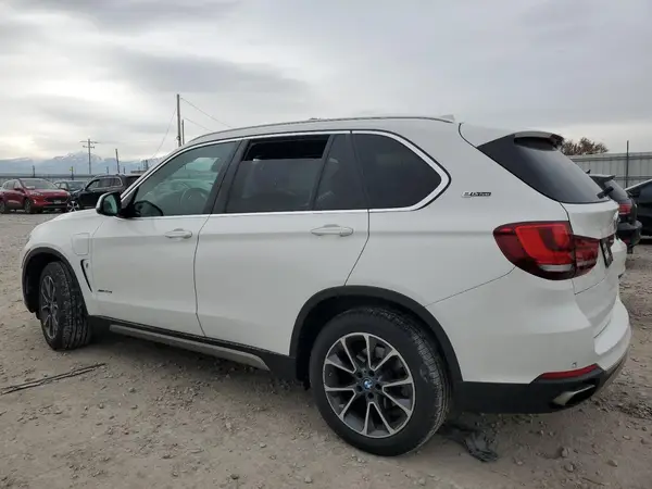 5UXKT0C53J0W04097 2018 BMW X5 - Image 2