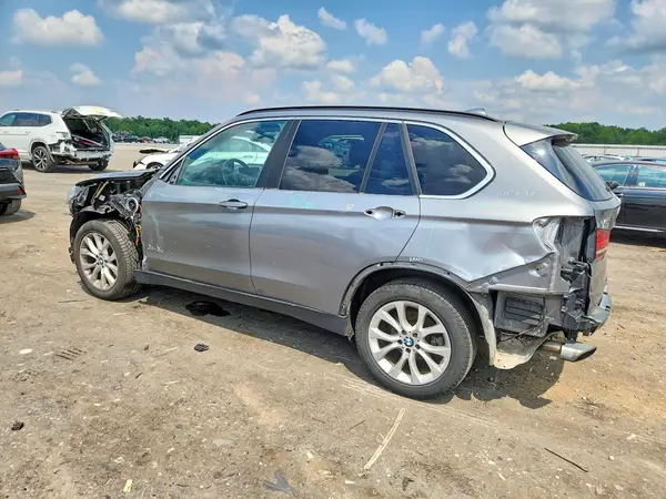 5UXKT0C54G0S75290 2016 BMW X5 - Image 2