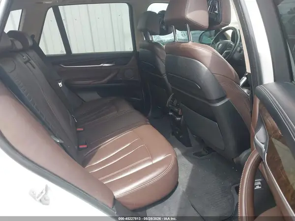 5UXKT0C54G0S76536 2016 BMW X5 - Image 8
