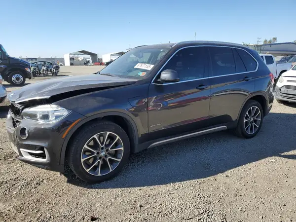 5UXKT0C54G0S76813 2016 BMW X5 - Image 1