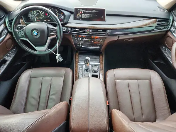5UXKT0C54G0S76889 2016 BMW X5 - Image 8