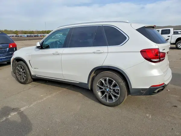 5UXKT0C54G0S77105 2016 BMW X5 - Image 2