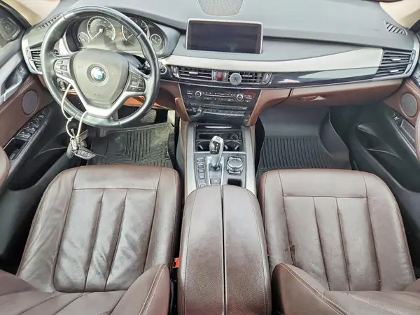 5UXKT0C54G0S77105 2016 BMW X5 - Image 8