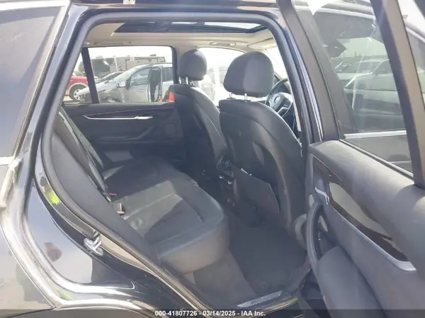 5UXKT0C54G0S78772 2016 BMW X5 - Image 8