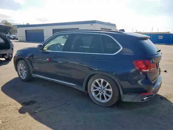 5UXKT0C54G0S78996 2016 BMW X5 - Image 2