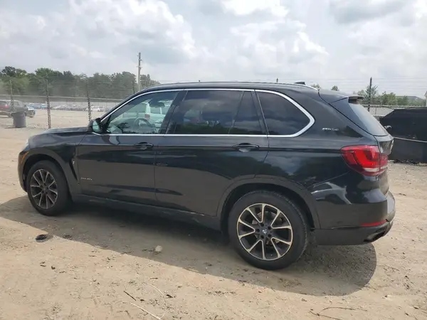 5UXKT0C54J0V99461 2018 BMW X5 - Image 2