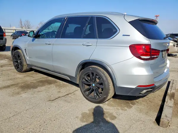5UXKT0C54J0W00544 2018 BMW X5 - Image 2