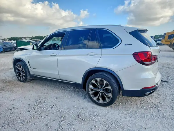 5UXKT0C54J0W02634 2018 BMW X5 - Image 2