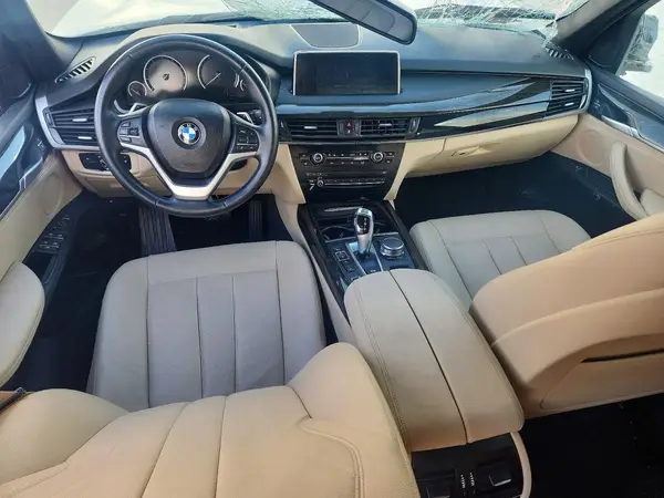 5UXKT0C54J0W02634 2018 BMW X5 - Image 8