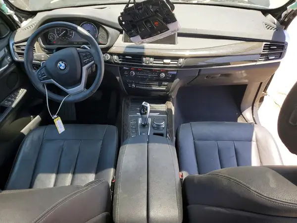 5UXKT0C54J0W03024 2018 BMW X5 - Image 8