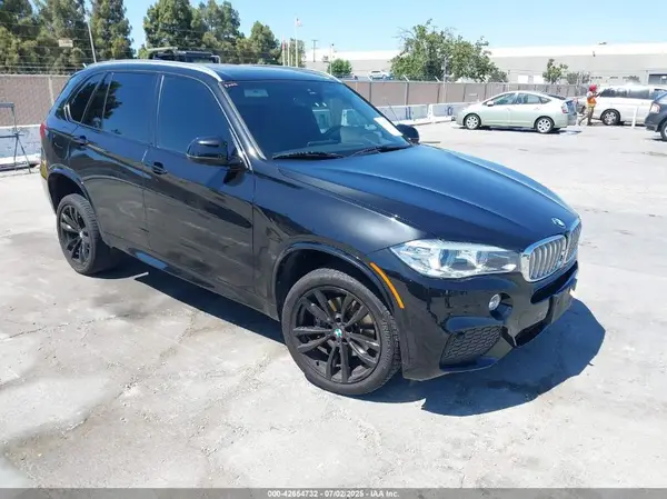 5UXKT0C54J0W03170 2018 BMW X5 - Image 1