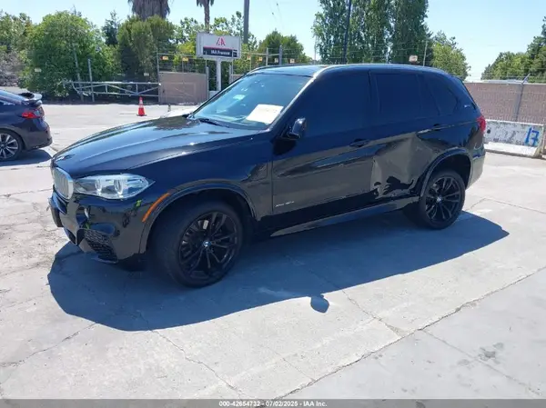 5UXKT0C54J0W03170 2018 BMW X5 - Image 2