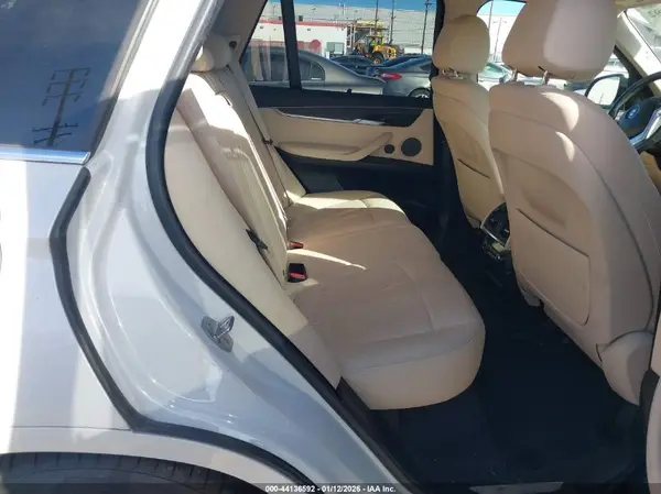 5UXKT0C55G0S76156 2016 BMW X5 - Image 8