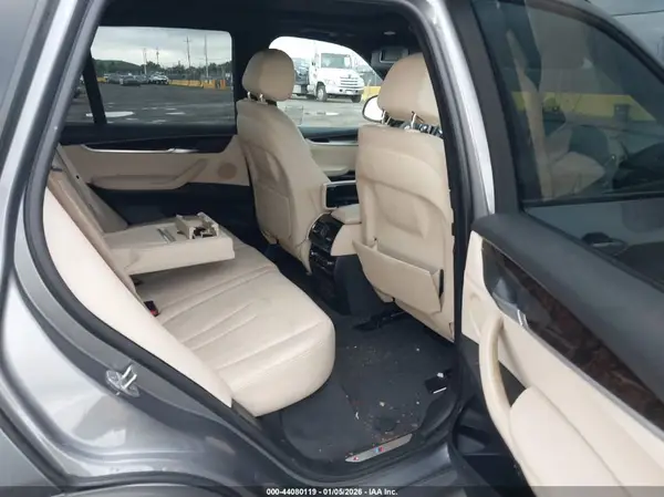 5UXKT0C55G0S76559 2016 BMW X5 - Image 8