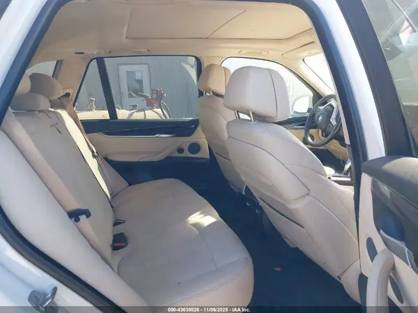 5UXKT0C55G0S77940 2016 BMW X5 - Image 8