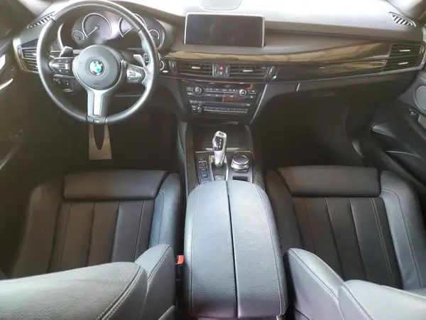 5UXKT0C55J0V98254 2018 BMW X5 - Image 8
