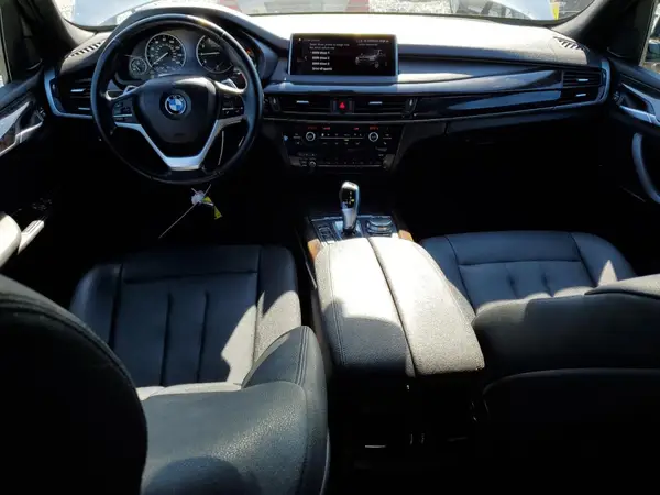 5UXKT0C55J0V98447 2018 BMW X5 - Image 8