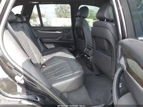 5UXKT0C55J0V98478 2018 BMW X5 - Image 8