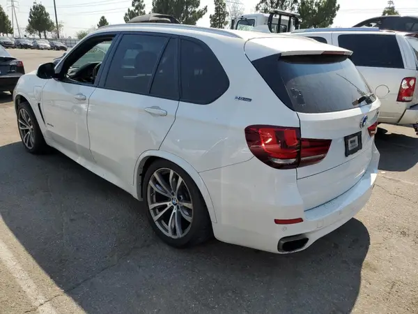 5UXKT0C55J0V98853 2018 BMW X5 - Image 2