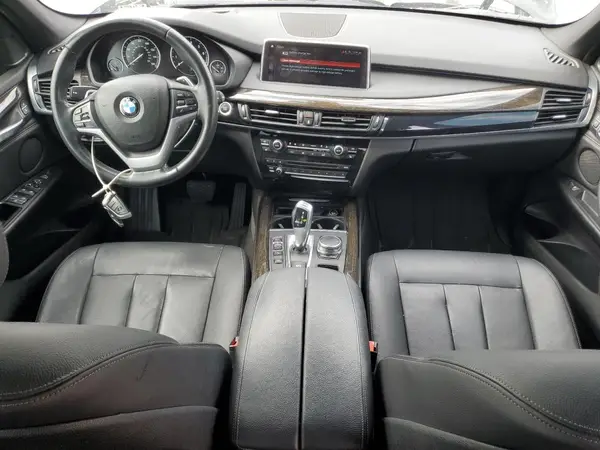 5UXKT0C55J0V99243 2018 BMW X5 - Image 8