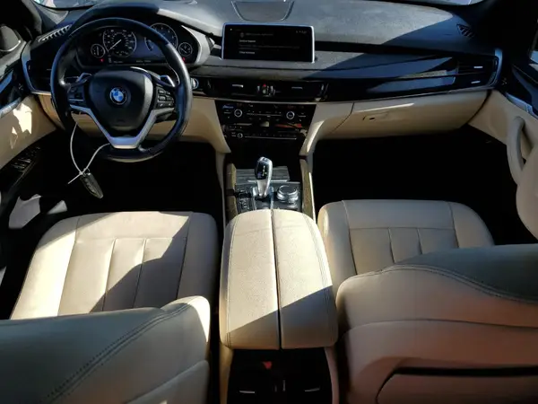 5UXKT0C55J0V99923 2018 BMW X5 - Image 8