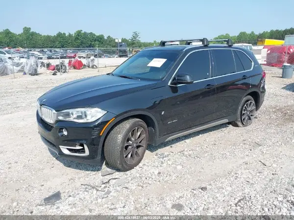 5UXKT0C55J0W00049 2018 BMW X5 - Image 2