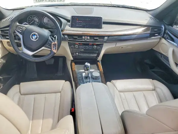 5UXKT0C55J0W00164 2018 BMW X5 - Image 8
