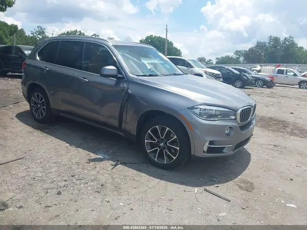 5UXKT0C55J0W04005 2018 BMW X5 - Image 1