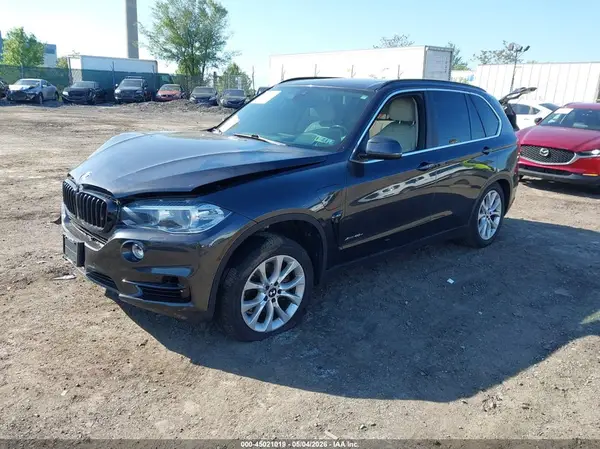 5UXKT0C56G0S78806 2016 BMW X5 - Image 2