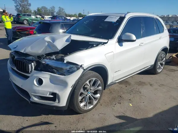 5UXKT0C56H0S80184 2017 BMW X5 - Image 2