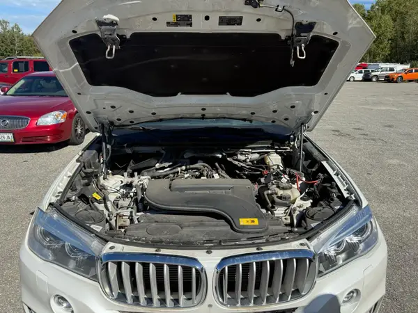 5UXKT0C56H0S80248 2017 BMW X5 - Image 8