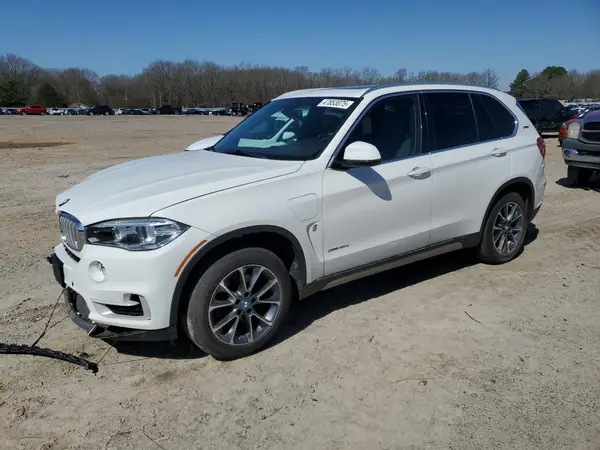 5UXKT0C56J0V98263 2018 BMW X5 - Image 1