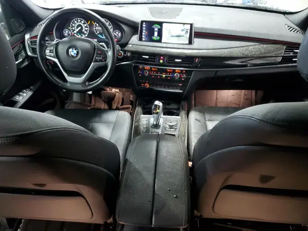 5UXKT0C56J0V98277 2018 BMW X5 - Image 8