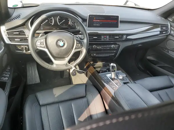 5UXKT0C56J0V98635 2018 BMW X5 - Image 8