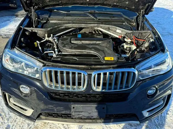 5UXKT0C56J0V99901 2018 BMW X5 - Image 8