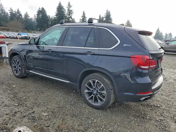 5UXKT0C56J0W00528 2018 BMW X5 - Image 2