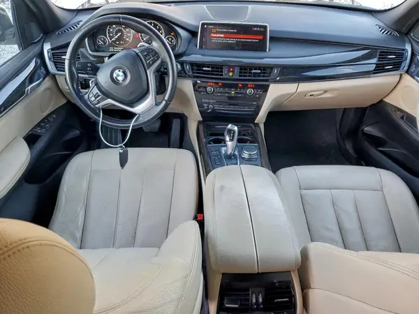 5UXKT0C56J0W02151 2018 BMW X5 - Image 8