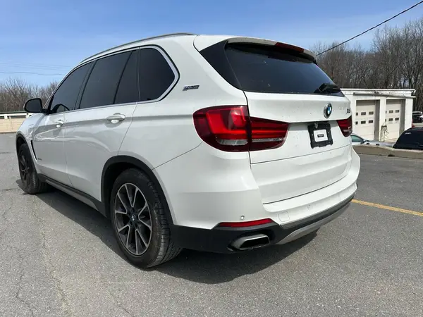 5UXKT0C56J0W03350 2018 BMW X5 - Image 2
