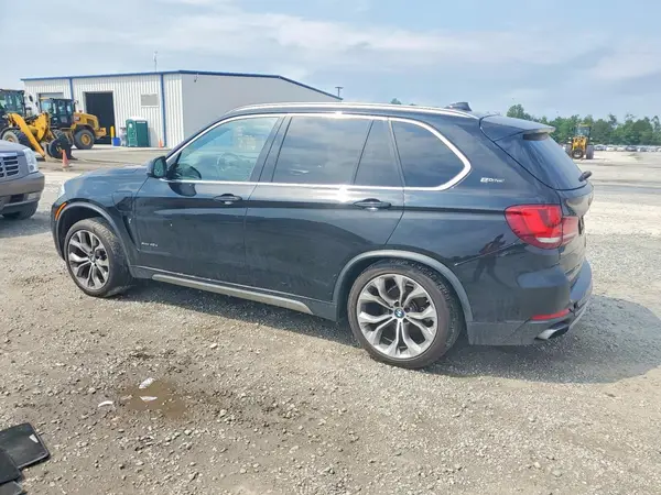 5UXKT0C56J0W04109 2018 BMW X5 - Image 2