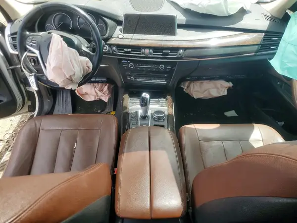5UXKT0C57G0S75607 2016 BMW X5 - Image 8