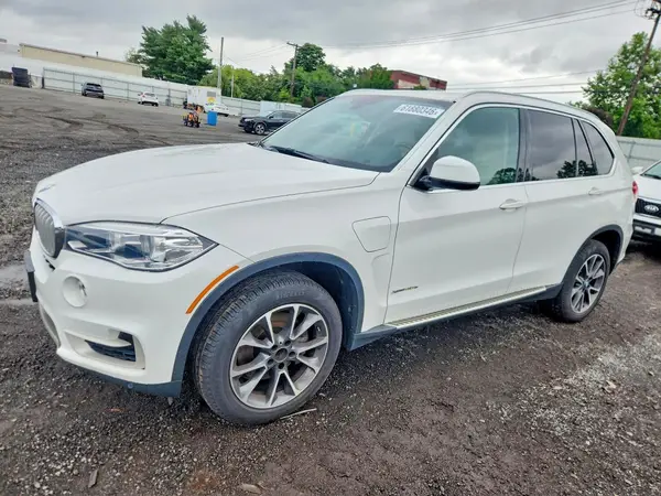 5UXKT0C57G0S76675 2016 BMW X5 - Image 1