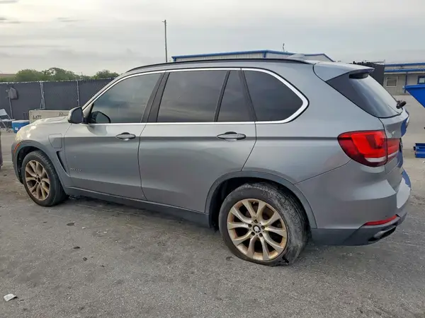 5UXKT0C57G0S77969 2016 BMW X5 - Image 2