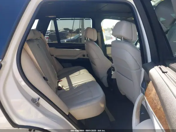 5UXKT0C57H0S79867 2017 BMW X5 - Image 8