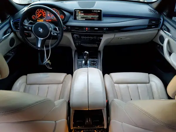 5UXKT0C57H0S80789 2017 BMW X5 - Image 8